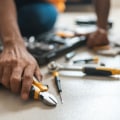 What are the hand tools used in workshop?