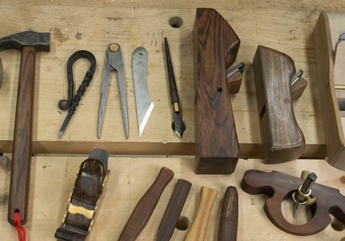 Can you take hand tools on a plane?
